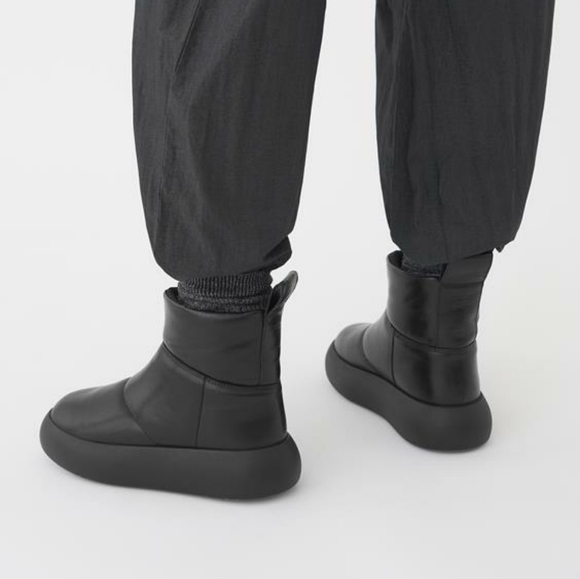 VAGABOND | Aylin Puff Boots in Black Leather - Picture 13 of 13